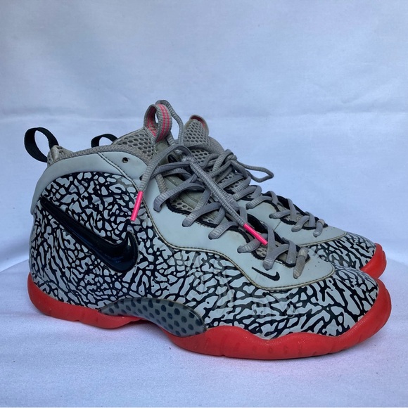 pink and grey foamposites